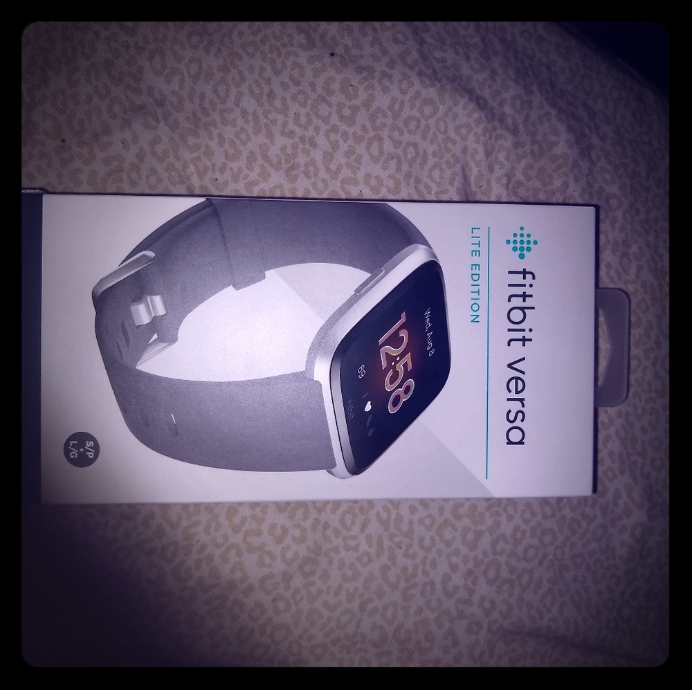 New in box Fitbit Versa Lite edition